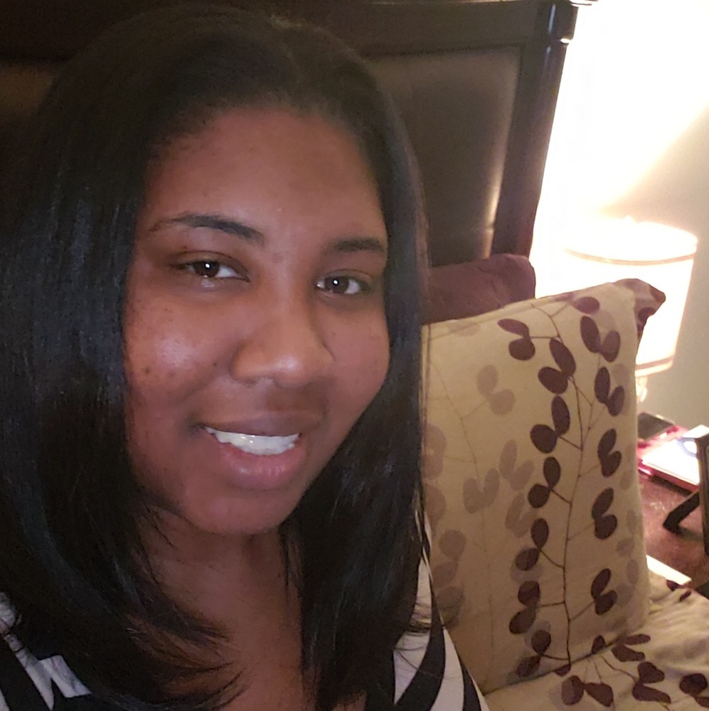 Meet your Posher, Natasia